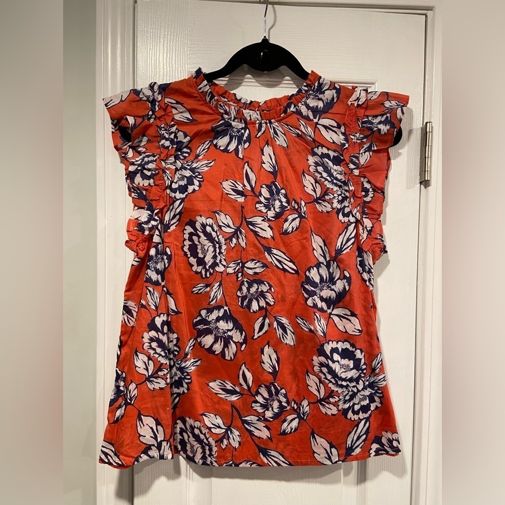NWT C&C California Size M Blue Floral Ruffle Collar Short Sleeve Lightweight Top